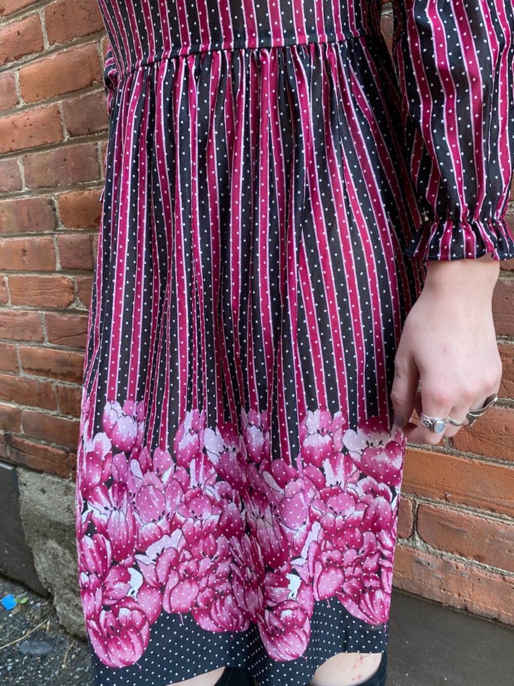 Vintage 1970s Ruffle Collar Polka Dot Striped Floral Dress - Size Medium - Picture 2 of 8
